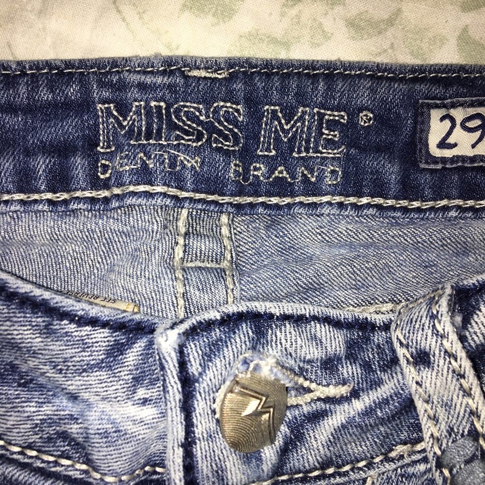 Miss Me jeans 29x331/2 length